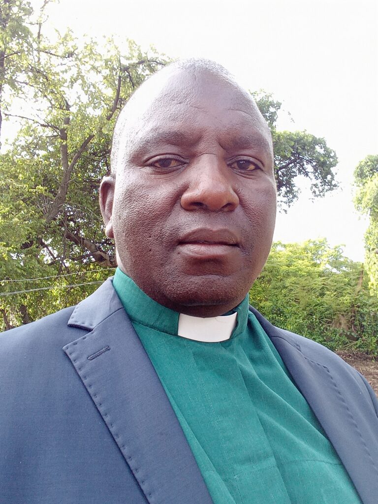 Rev. Peter Masvotore